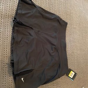 Nike tennis or running skirt